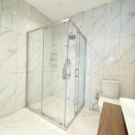 別荘 Stylish Sea View 2 Bedroom Steps To The *